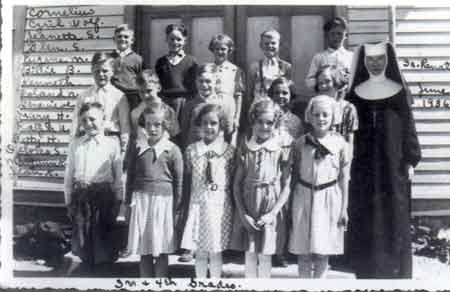 picture of St. Boniface Grade School, School Year 1935-1936, Grades 3-4