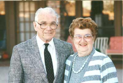 picture of Oliver and Ann (Siegl) Schulteis, 1989
