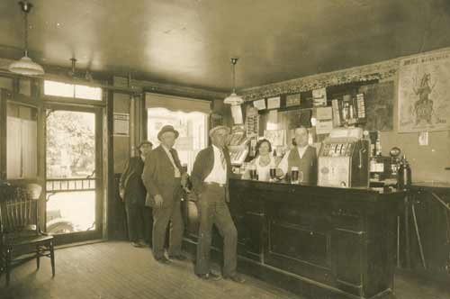 picture of Siegl Hotel Bar, 1930s