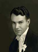 Oliver Peter Schulteis
1937
(1912-1996)