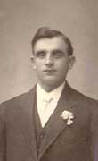 Frank F. Wiedmeyer
1909
(1882-1954)