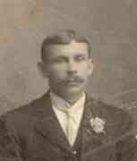 Joseph Braunreiter
c: 1898
(1873-1969)